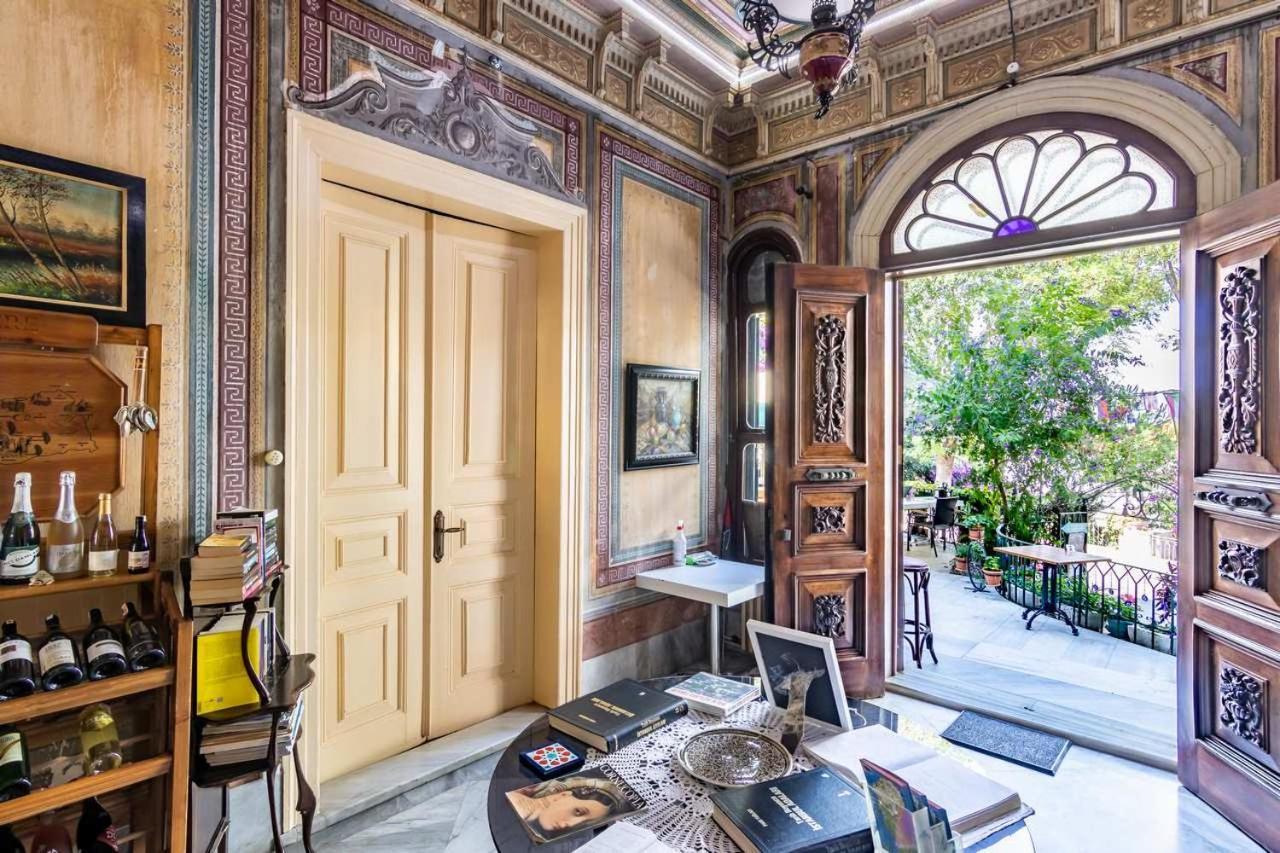 Bueyuekada Anastasia Meziki History Mansion Адалар Екстериор снимка