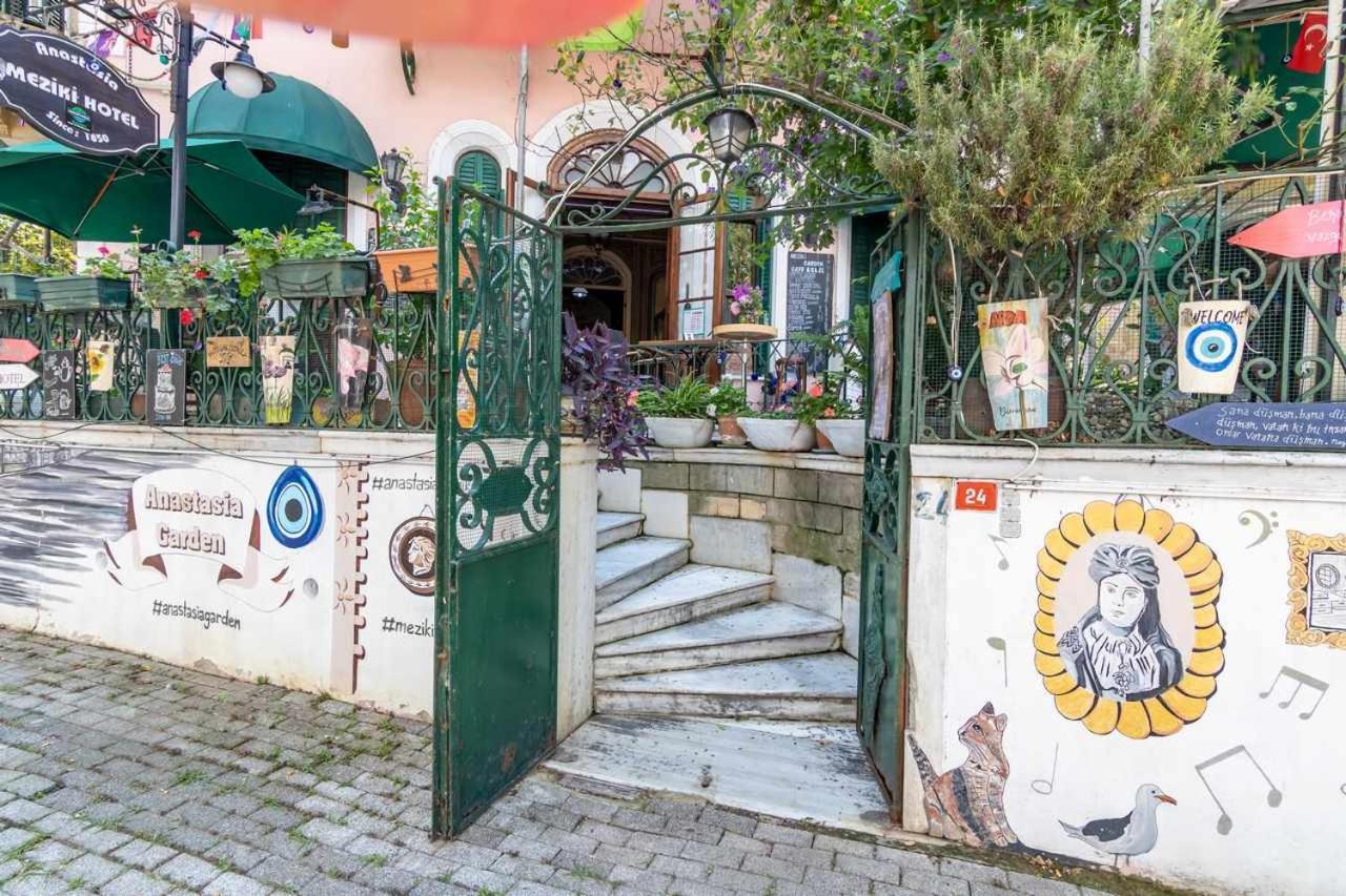 Bueyuekada Anastasia Meziki History Mansion Адалар Екстериор снимка