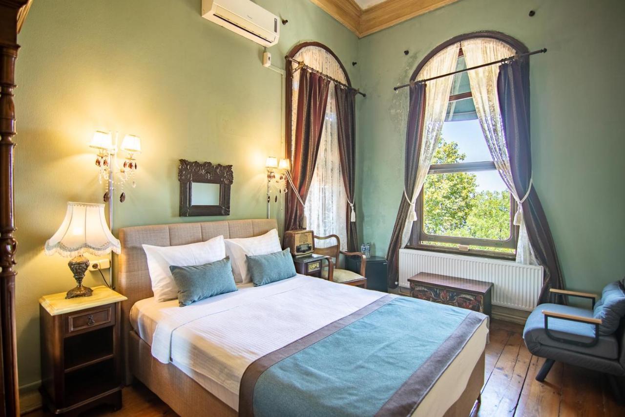 Bueyuekada Anastasia Meziki History Mansion Адалар Екстериор снимка